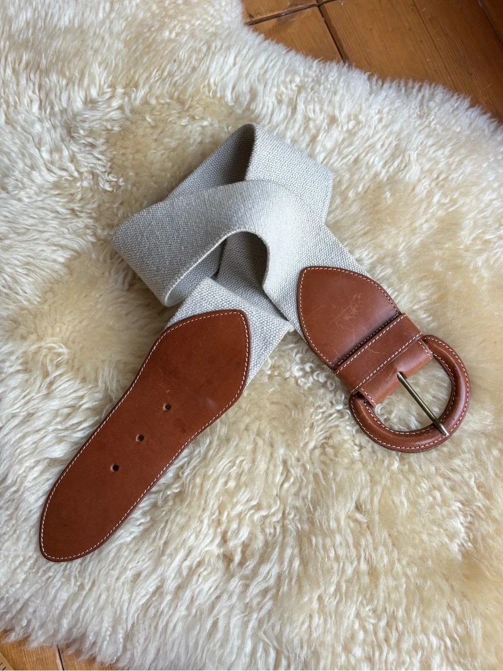 Vintage 80’s Laura Ashley Leather Belt